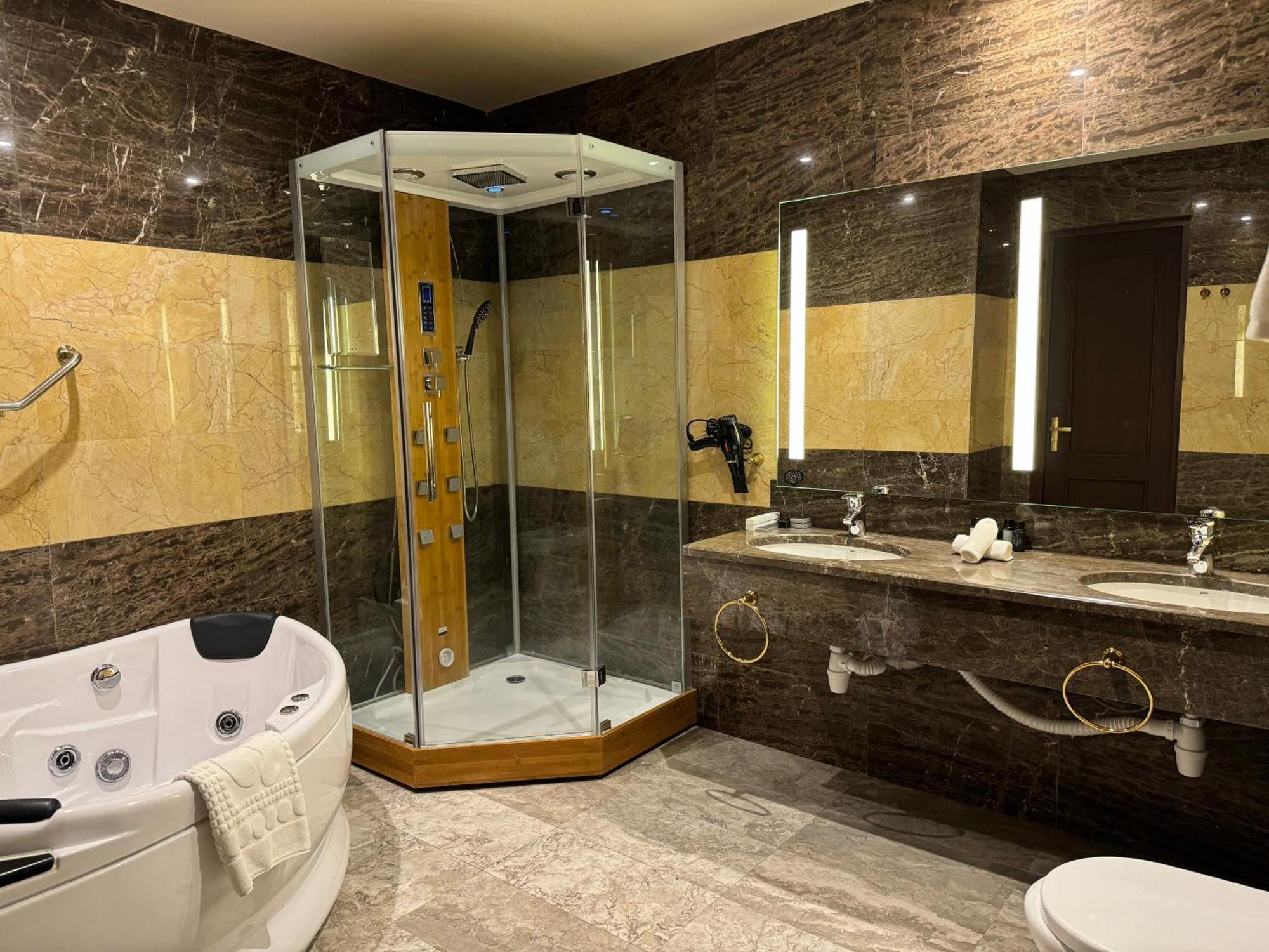 Eighty Eight Deluxe Hotel & Spa Tsaghkadzor Exterior photo